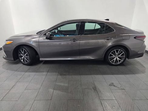 Used 2024 Toyota Camry XLE w/ Navigation Package AWD/4WD image 2