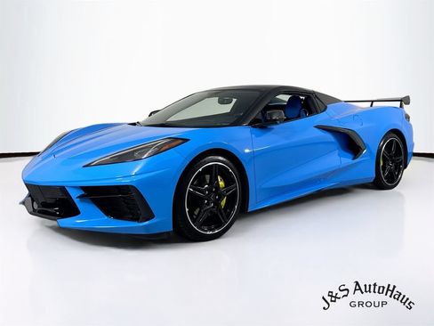 Used 2022 Chevrolet Corvette Stingray Premium Conv w/ 3LT RWD image 3
