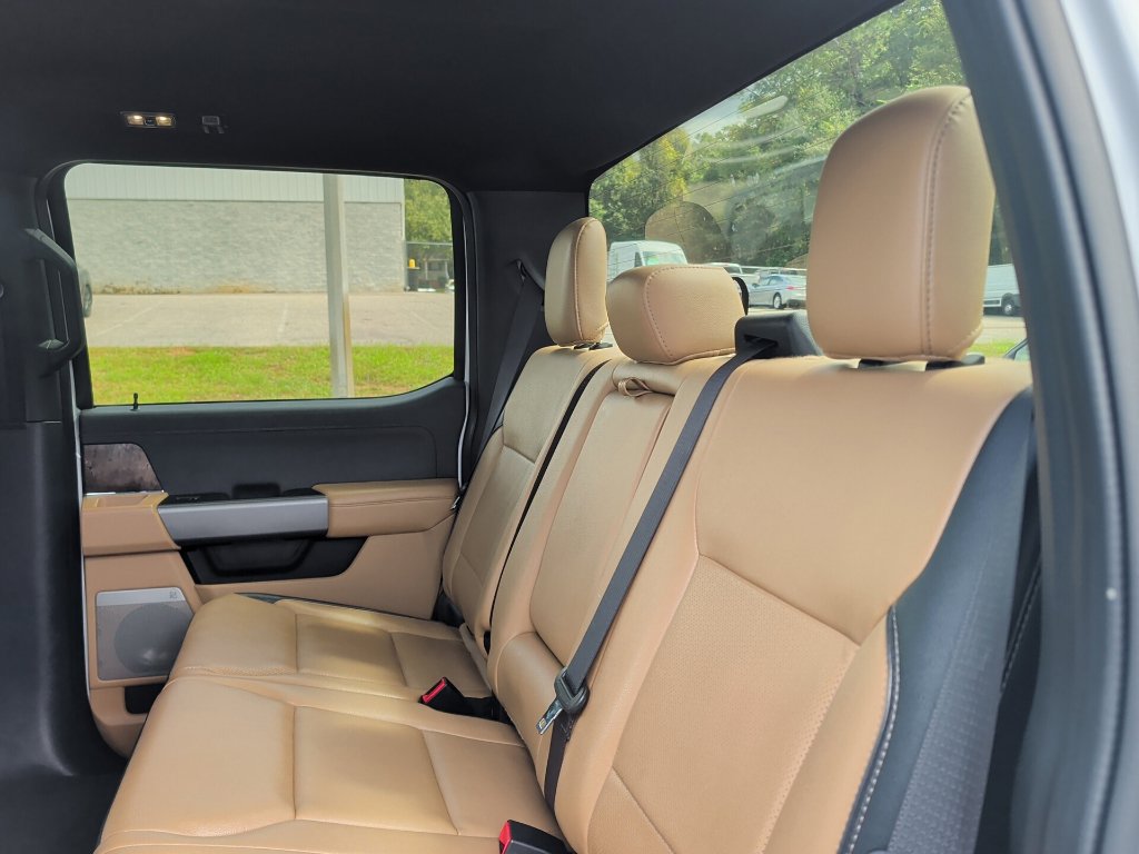 Used 2026 Ford F250 Lariat AWD/4WD image 7