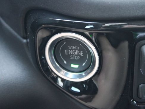 New 2026 Chevrolet Silverado 1500 LT w/ All Star Edition Plus AWD/4WD image 38