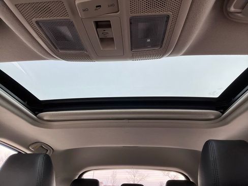 Used 2016 MAZDA MAZDA3 i Touring image 20