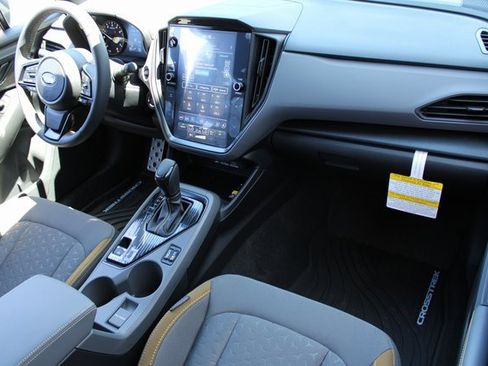 Certified 2025 Subaru Crosstrek 2.5i Sport w/ Crosstrek Mirror Package image 19