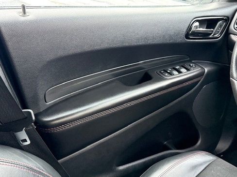 Used 2022 Dodge Durango R/T w/ Blacktop Package image 33