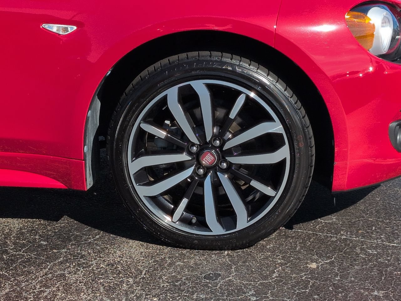 Used 2019 FIAT 124 Spider RWD image 11