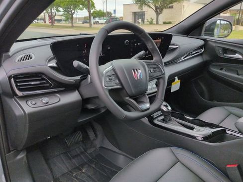 New 2026 Buick Envista Sport Touring w/ Convenience I Package FWD image 8