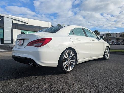 Used 2019 Mercedes-Benz CLA 250 image 4