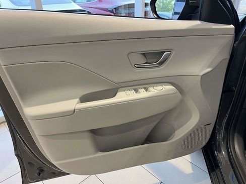 New 2026 Hyundai Kona Limited FWD image 11