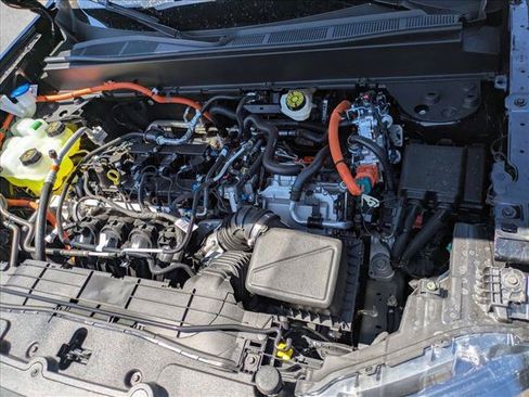 New 2026 Ford Maverick XLT FWD image 16