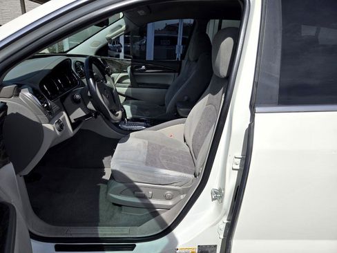 Used 2014 Buick Enclave Convenience image 12