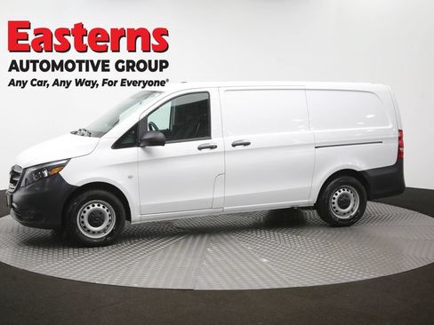 Used 2022 Mercedes-Benz Metris image 54