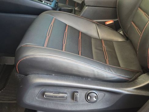 Used 2025 Honda CR-V Sport Touring image 14