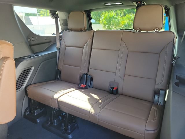 New 2026 Chevrolet Tahoe High Country w/ Sun And Tow Package AWD/4WD image 15