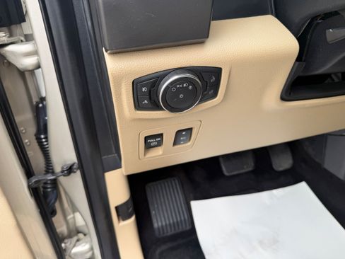 Certified 2017 Ford F150 XLT w/ Equipment Group 302A Luxury AWD/4WD image 17