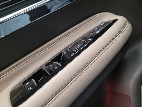 Used 2022 Lincoln Corsair Reserve FWD image 27
