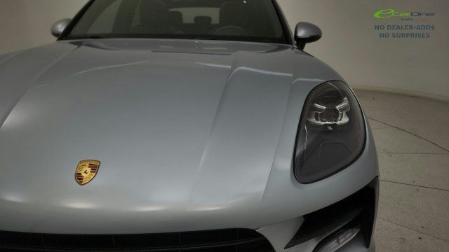 Used 2019 Porsche Macan AWD/4WD image 39