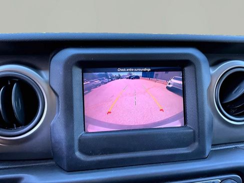 Used 2020 Jeep Wrangler Unlimited Sport S AWD/4WD image 27