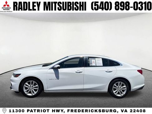 Used 2018 Chevrolet Malibu Hybrid FWD image 16