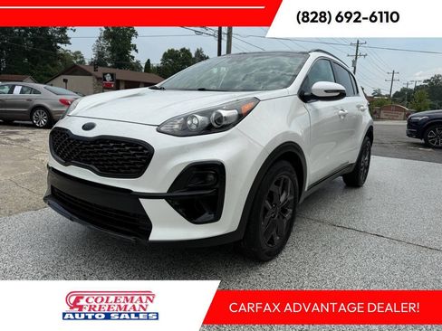 Used 2022 Kia Sportage Nightfall Edition FWD image 1