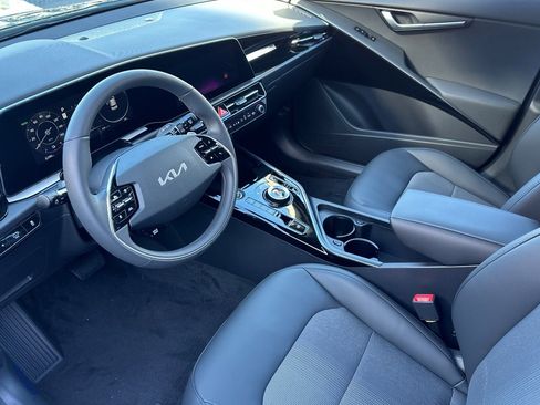 New 2026 Kia Niro Wind image 10