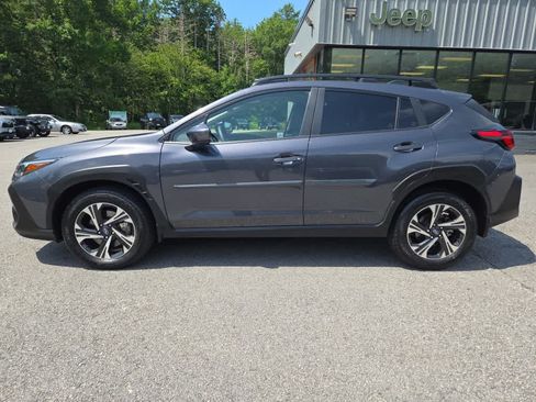 Used 2025 Subaru Crosstrek 2.5i Premium AWD/4WD image 7