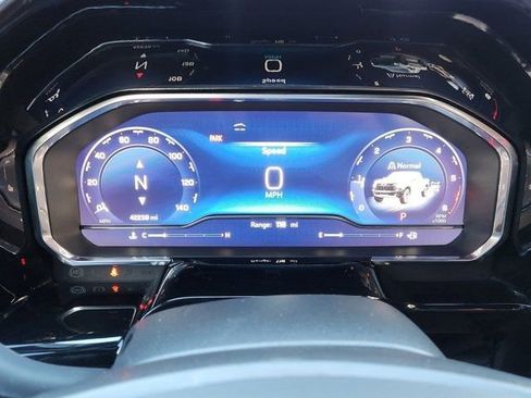 Used 2024 Chevrolet Silverado 1500 ZR2 w/ Technology Package image 7