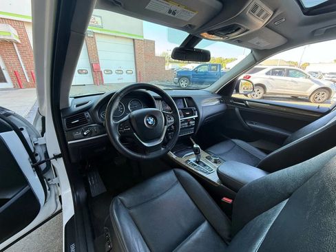 Used 2017 BMW X3 xDrive28i image 11