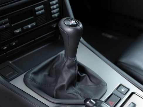 Used 2003 BMW M5 image 66