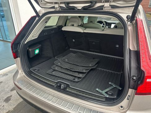 Used 2024 Volvo V60 B5 Cross Country Plus w/ Protection Package Premier image 12