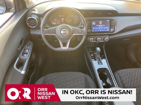 Used 2023 Nissan Kicks SV image 21