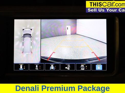 Used 2021 GMC Yukon Denali w/ Denali Premium Package image 15