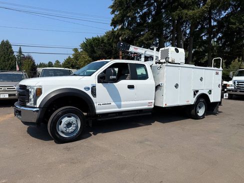 Used 2019 Ford F550 2WD SuperCab Super Duty image 8