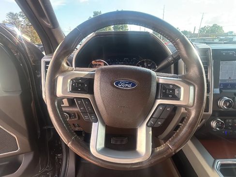 Used 2020 Ford F250 King Ranch w/ King Ranch Ultimate Package AWD/4WD image 28