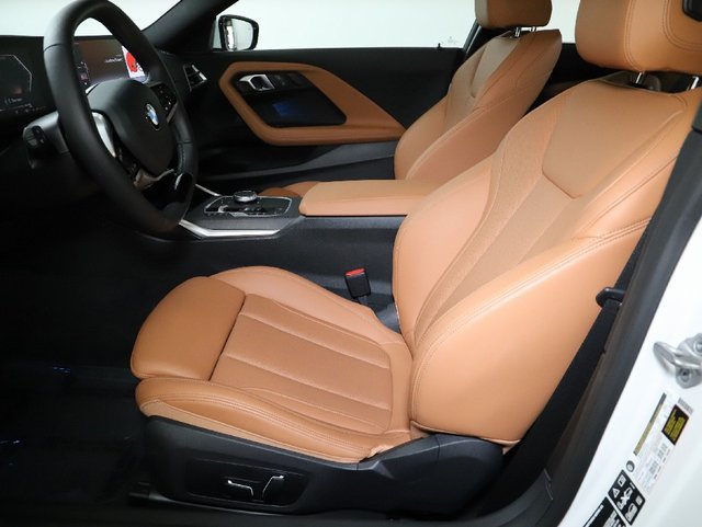 Used 2025 BMW 230i xDrive Coupe w/ Premium Package AWD/4WD image 20