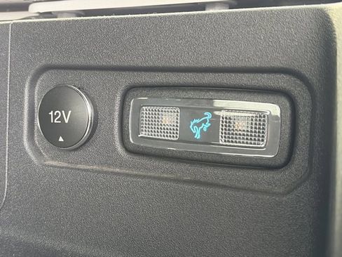 Used 2022 Ford Bronco Outer Banks image 7