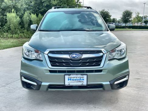 Used 2017 Subaru Forester 2.5i Premium AWD/4WD image 7