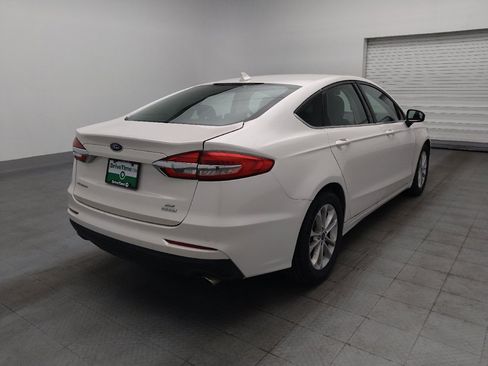 Used 2020 Ford Fusion SE FWD image 9
