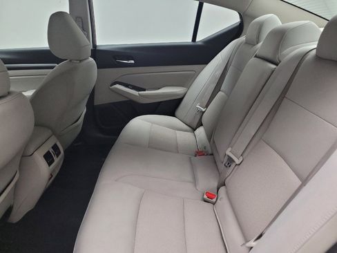 Used 2020 Nissan Altima 2.5 SV AWD/4WD image 18