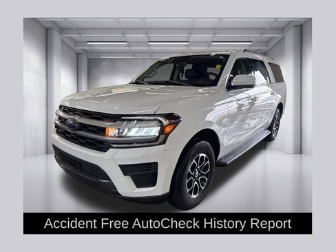Used 2024 Ford Expedition Max XLT image 1