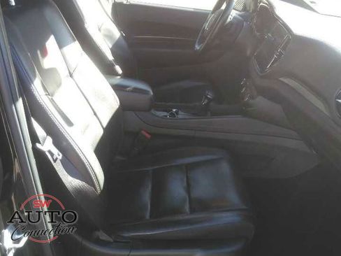 Used 2024 Dodge Durango GT image 10