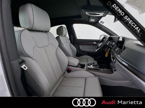 New 2025 Audi Q5 2.0T Premium Plus image 30