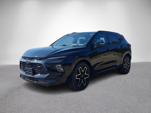 Used 2023 Chevrolet Blazer RS w/ Enhanced Convenience Package AWD/4WD image 5