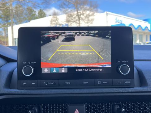 Certified 2023 Honda CR-V LX image 4