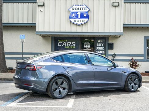 Used 2023 Tesla Model 3 Standard Range RWD image 6