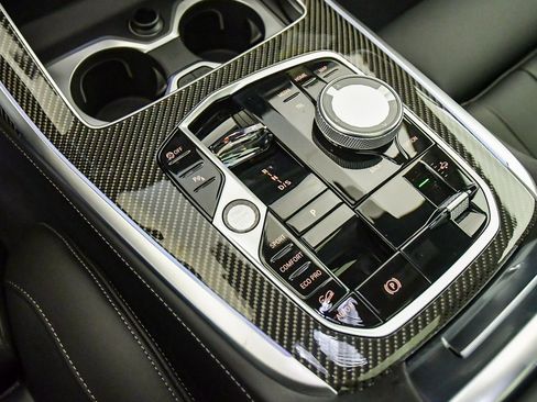 New 2026 BMW X7 M60i AWD/4WD image 29