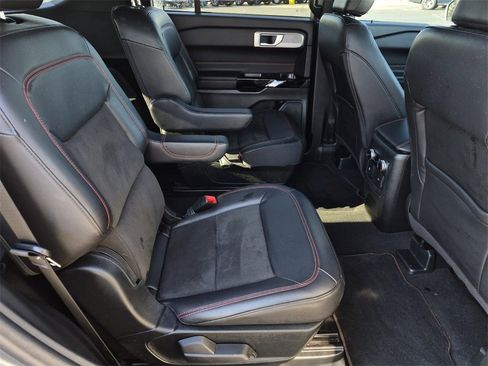 Used 2023 Ford Explorer ST-Line w/ Class IV Trailer Tow Package image 15