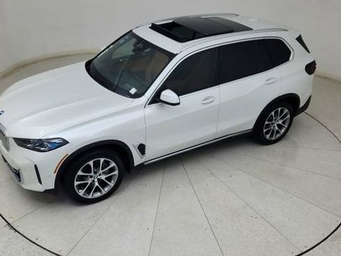 Used 2025 BMW X5 xDrive40i image 78