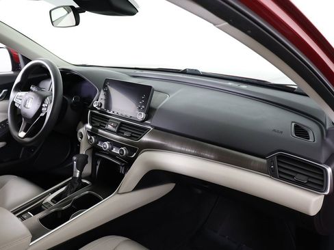 Used 2018 Honda Accord LX image 24