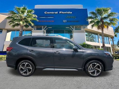 Used 2022 Subaru Forester Touring w/ Popular Package #3 AWD/4WD image 4