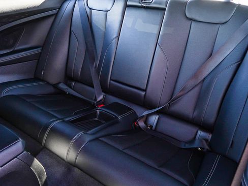 Used 2025 BMW 230i xDrive Coupe w/ Premium Package image 20