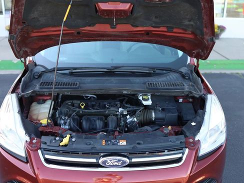 Used 2016 Ford Escape SE image 42